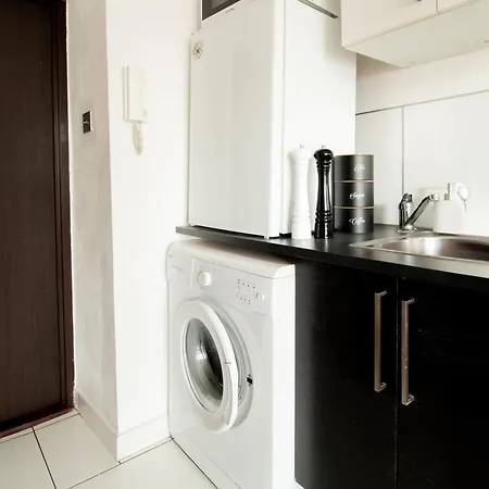 Piotrapartments - Bruna Green City Apartment Варшава Екстер'єр фото